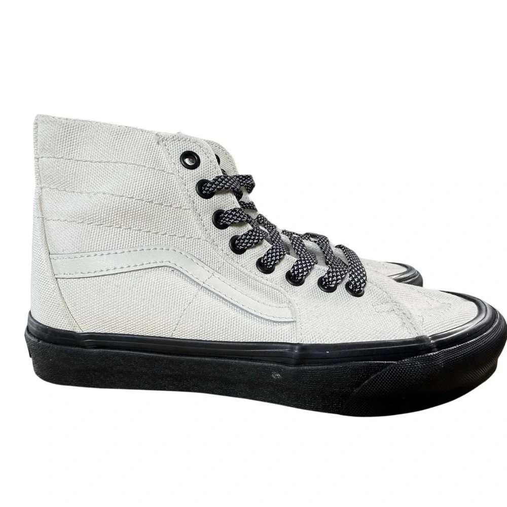 Vans Sk8-Hi Sentry‎ Unisex 6.5M/8W White New High Top Lug Sole Sneaker